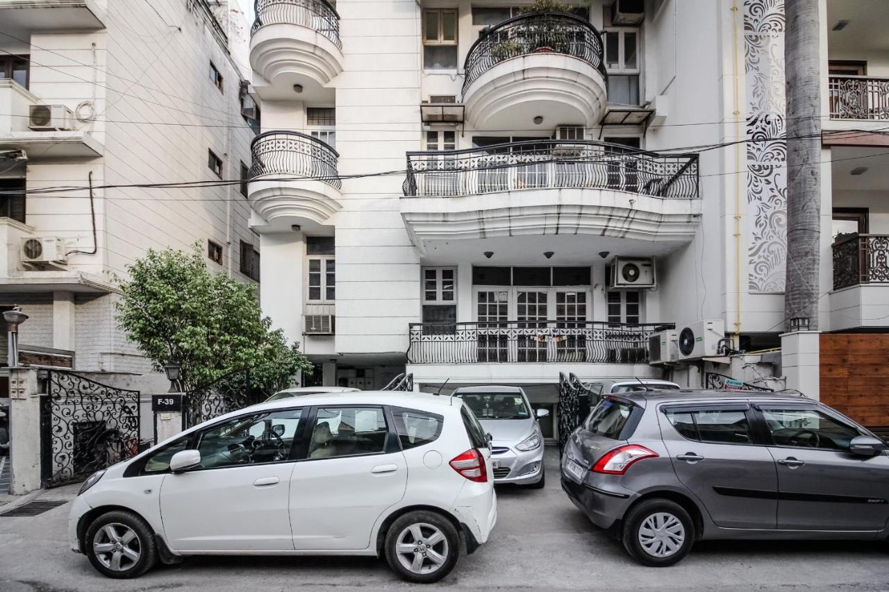 อันเดอร์ มาย รูฟ กรีนพาร์ค Bed & Breakfast นิวเดลี ภายนอก รูปภาพ
