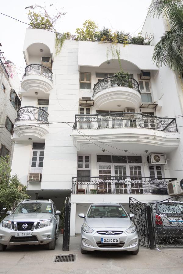 อันเดอร์ มาย รูฟ กรีนพาร์ค Bed & Breakfast นิวเดลี ภายนอก รูปภาพ
